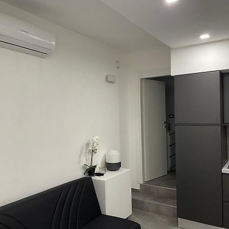 B&B Porto 60 Салерно Екстер'єр фото